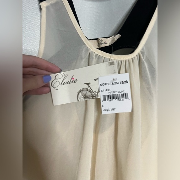 Elodie Ivory and Black Sheer Sleeveless Top - Picture 4 of 9